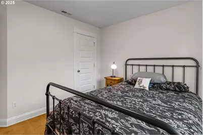 5406 NE Couch St, Portland, OR 97213 - Photo 28