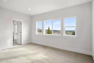 18110 SW Hoover Ln, Beaverton, OR 97003 - Photo 16