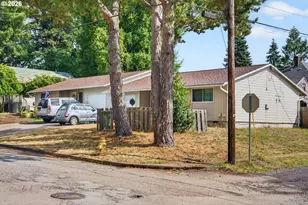 300 N Morton St, Newberg, OR 97132 - Photo 2