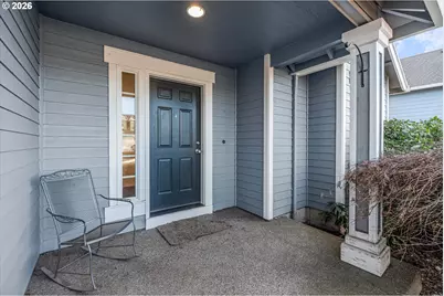 1407 SE 7th Ave, Canby, OR 97013 - Photo 2