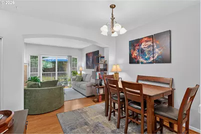 10735 SW Canterbury Ln #102, Tigard, OR 97224 - Photo 4