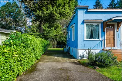 6220 NE 42nd Ave, Portland, OR 97218 - Photo 6