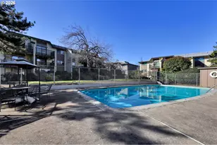 4023 Donald St, Eugene, OR 97405 - Photo 24