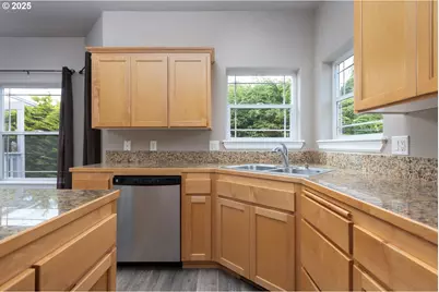 2630 NE 45th St, Lincoln City, OR 97367 - Photo 8