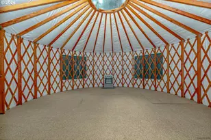 53221 E Marmot Rd, Sandy, OR 97055 - Photo 34