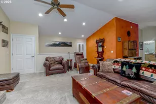 53221 E Marmot Rd, Sandy, OR 97055 - Photo 6