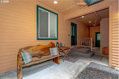 53221 E Marmot Rd, Sandy, OR 97055 - Photo 6