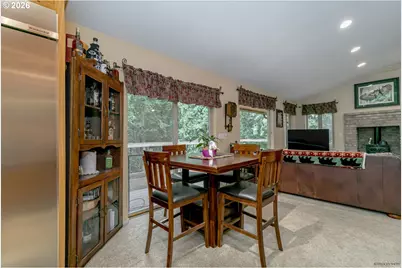 53221 E Marmot Rd, Sandy, OR 97055 - Photo 12