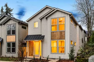 8350 N Bank St, Portland, OR 97203 - Photo 1