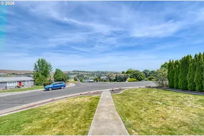 3010 SW Terrace Dr, Pendleton, OR 97801 - Photo 38
