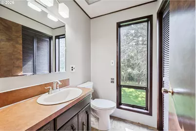 2366 Seminary Hill Rd, Centralia, WA 98531 - Photo 16