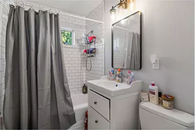 1775 Yew St, Salem, OR 97302 - Photo 16