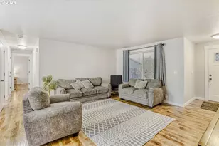 606 S 22nd Ct, Cornelius, OR 97113 - Photo 8