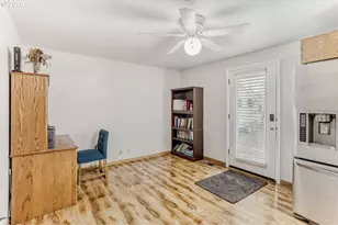 606 S 22nd Ct, Cornelius, OR 97113 - Photo 12