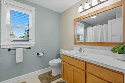 1339 S Baywood Ct, Canby, OR 97013 - Photo 26