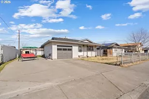 595 E Wilshire Ave, Hermiston, OR 97838 - Photo 1