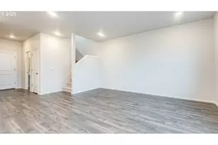 2811 U St, Springfield, OR 97477 - Photo 4