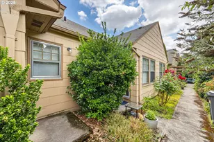 2475 NW Raleigh St, Portland, OR 97210 - Photo 8