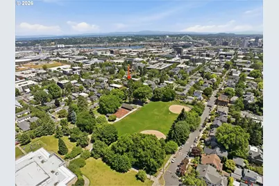 2475 NW Raleigh St, Portland, OR 97210 - Photo 34
