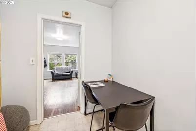 2475 NW Raleigh St, Portland, OR 97210 - Photo 10