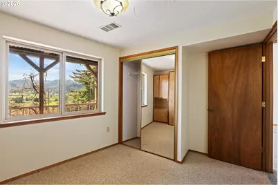 1980 E Sixth Ave, Sutherlin, OR 97479 - Photo 30