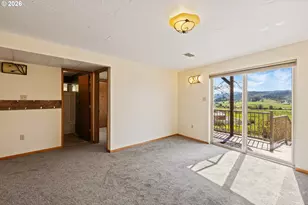 1980 E Sixth Ave, Sutherlin, OR 97479 - Photo 28