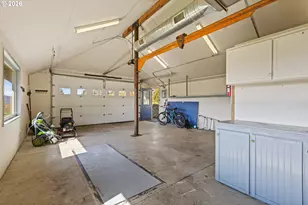 1980 E Sixth Ave, Sutherlin, OR 97479 - Photo 42