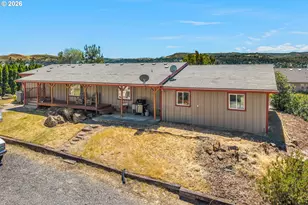 527 Sunridge Ave, Dallesport, WA 98617 - Photo 36