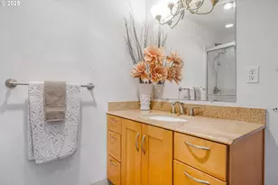 19060 Terry Ave, Lake Oswego, OR 97035 - Photo 22