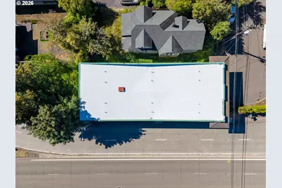 16 SW Porter St SW, Portland, OR 97201 - Photo 10