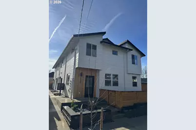 2134 SE Brooklyn St, Portland, OR 97202 - Photo 1