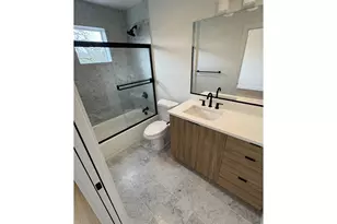 2134 SE Brooklyn St, Portland, OR 97202 - Photo 8