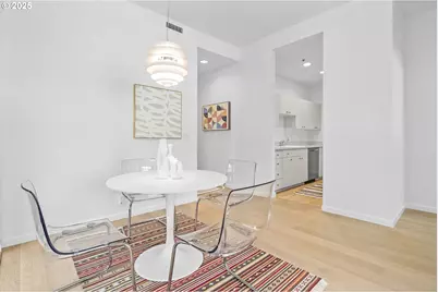 618 NW 12th Ave #216, Portland, OR 97209 - Photo 14