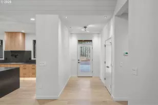 19850 Winters Hill Rd, Silverton, OR 97381 - Photo 4