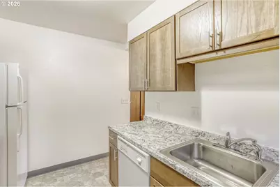 9986 SW Garrett St, Tigard, OR 97223 - Photo 6