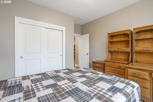 425 NW Crater Lk Dr, Dallas, OR 97338 - Photo 22