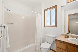 1180 NW Weybridge Way, Beaverton, OR 97006 - Photo 38