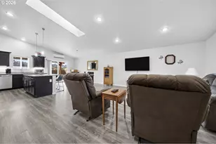 829 Jacobson Way, Lakeside, OR 97449 - Photo 12