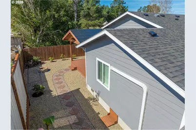 829 Jacobson Way, Lakeside, OR 97449 - Photo 26