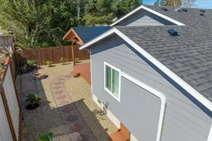 829 Jacobson Way, Lakeside, OR 97449 - Photo 26