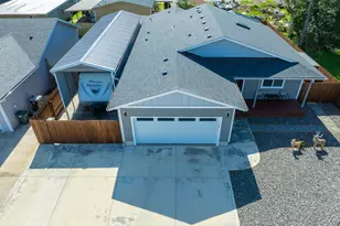 829 Jacobson Way, Lakeside, OR 97449 - Photo 1