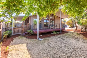 7455 SE King Rd, Milwaukie, OR 97222 - Photo 2