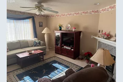 620 SE 11th St, Battle Ground, WA 98604 - Photo 12