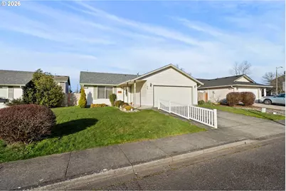 620 SE 11th St, Battle Ground, WA 98604 - Photo 2