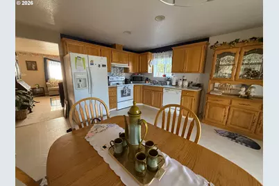 620 SE 11th St, Battle Ground, WA 98604 - Photo 16