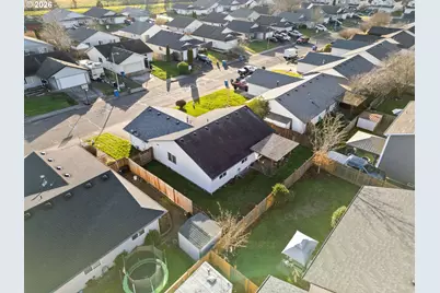 620 SE 11th St, Battle Ground, WA 98604 - Photo 8