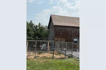 141 E Bryan Ave, Union, OR 97883 - Photo 10