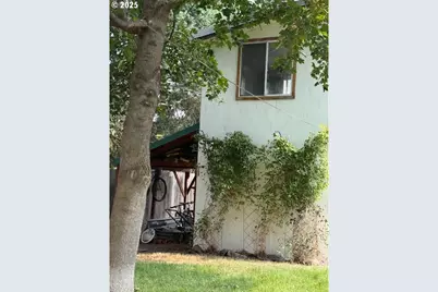 141 E Bryan Ave, Union, OR 97883 - Photo 8