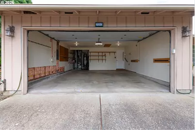 2010 S Dogwood St, Cornelius, OR 97113 - Photo 26