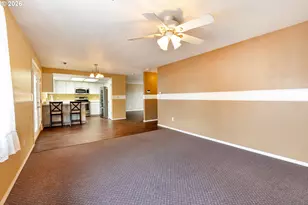 2010 S Dogwood St, Cornelius, OR 97113 - Photo 8